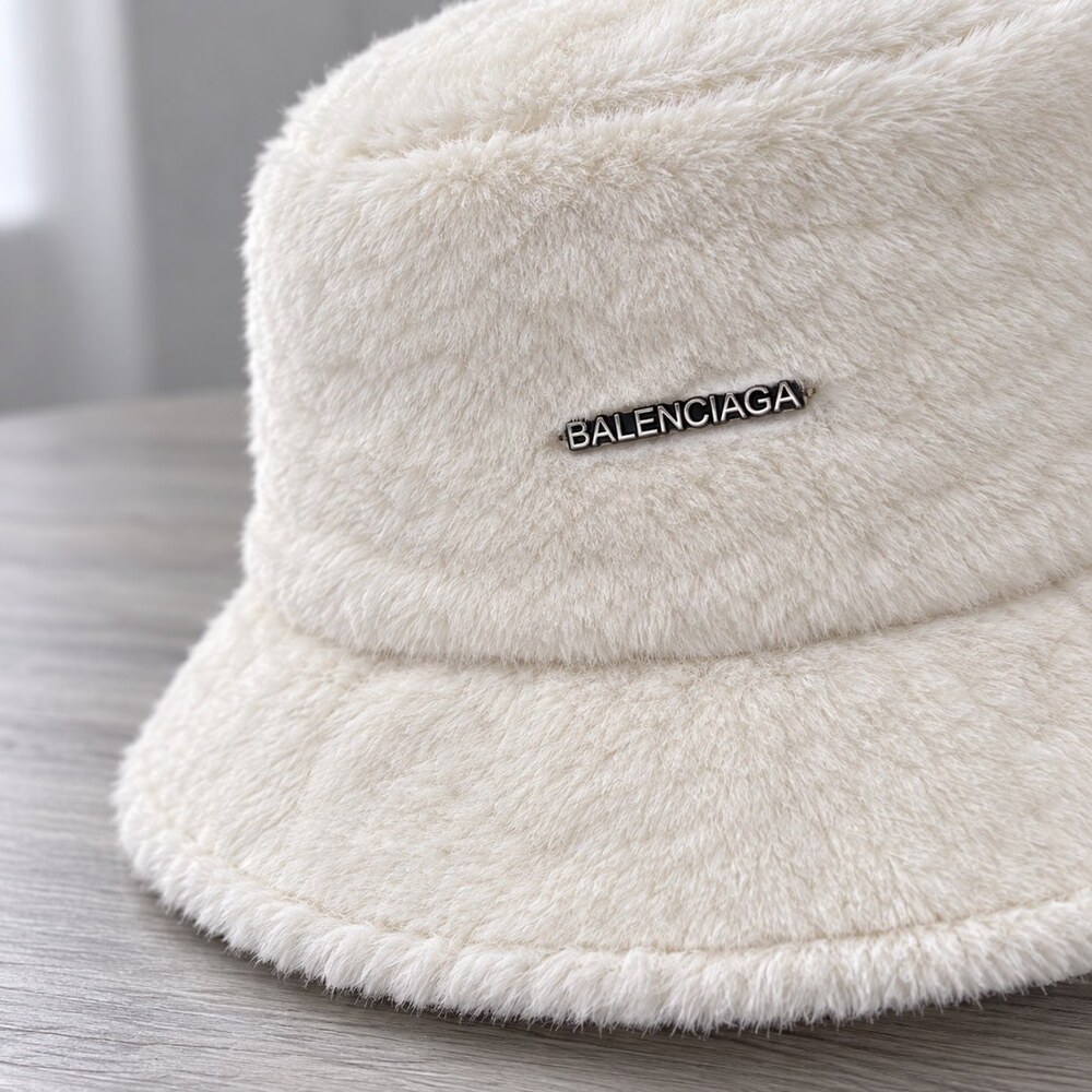 Balenciaga White Faux Fur Bucket Hat - Picture 5 of 6